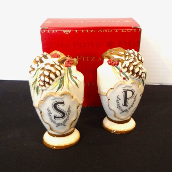 New In Box-Fitz and Floyd Forever Frost Salt & Pepper Pair - Picture 1 of 4